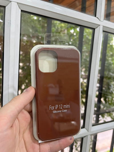 Silicone Case iPhone 12 Mini Marron