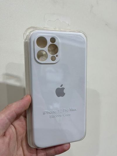 Silicone Case Con Cubre Cámara iPhone 12 Pro Max Blanco