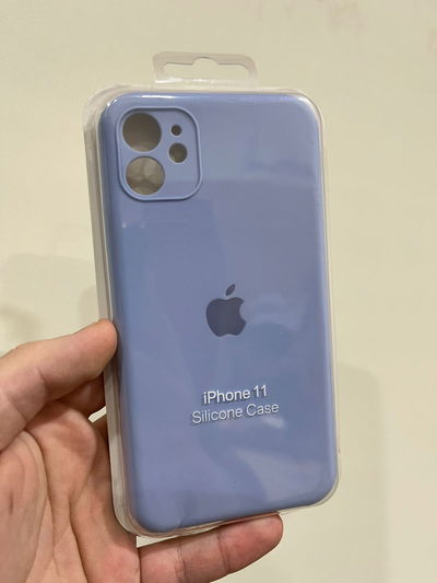 Silicone Case Con Cubre Cámara iPhone 11 Celeste