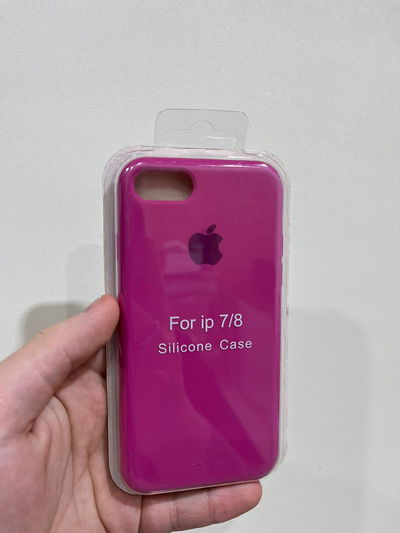 Silicone Case iPhone 8 Magenta