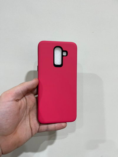 Samsung J8  TPU D 30 2 EN 1  SUAVE