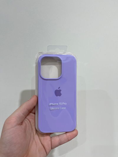 Silicone Case iPhone 15 Pro Lila