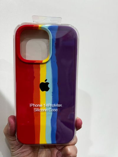 Silicone Case iPhone 14 Pro Max Rainbow	