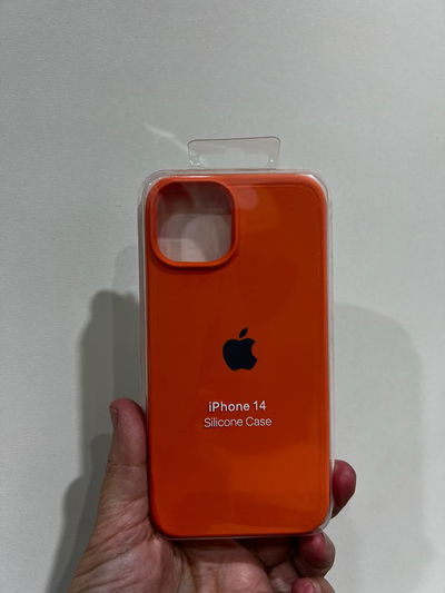 Silicone Case iPhone 14 Damasco 1