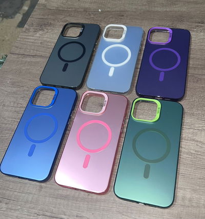 FUNDA MAGNETICA COLOR IPHONE 13 PREMIUM