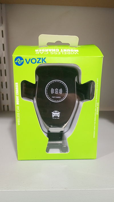 Soporte de celular para auto Vozk con carga rápida