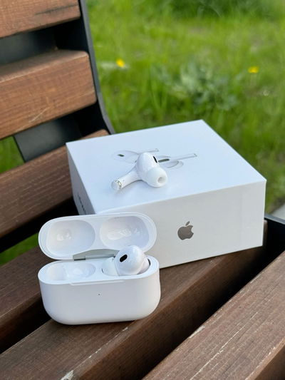 APPLE Airpods Pro 2  / CON FAJA CALIDAD ORIGINAL  Con Gomitas&nbsp; &nbsp; &nbsp;            
