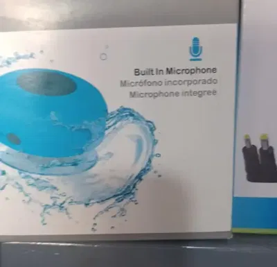 Parlante a prueba de agua con Mic incorporado