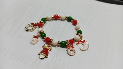 Pulsera Navideña con Dije