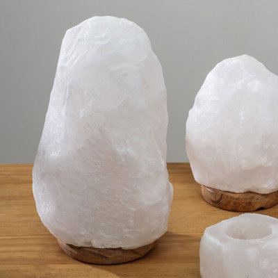 Lampara de Sal RUSTICA EN PIEDRA