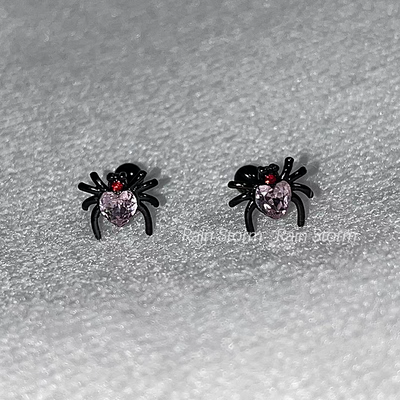 Aritos Corazón de aracne (Gotico-kawaii)