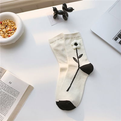 Medias flor silvestre 