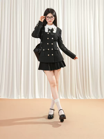 Conjunto de Blazer estructurado con botones + pollera plisada