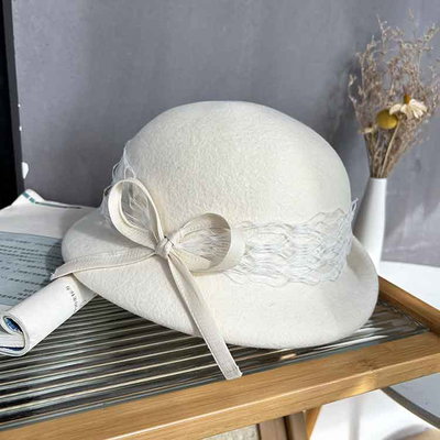 Sombrero Bow Topper de Lana Estilo Francés