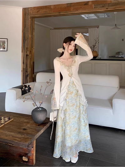 Conjunto floreado pollera larga + chaqueta