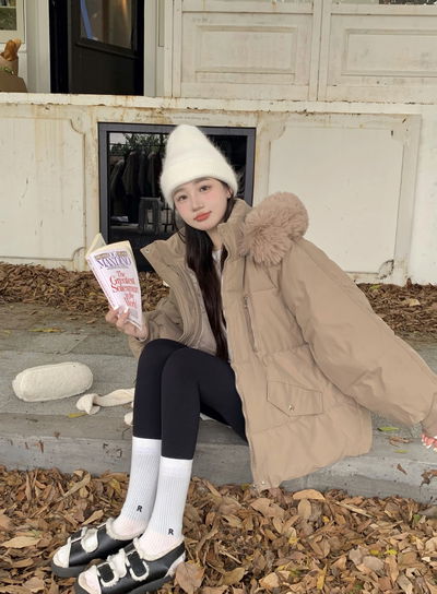 Campera estilo oversize color marron