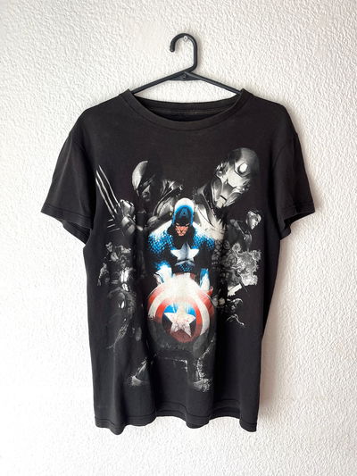 tee marvel universal 