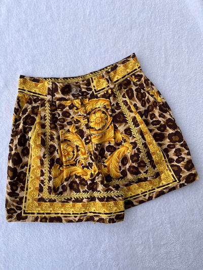short versace 