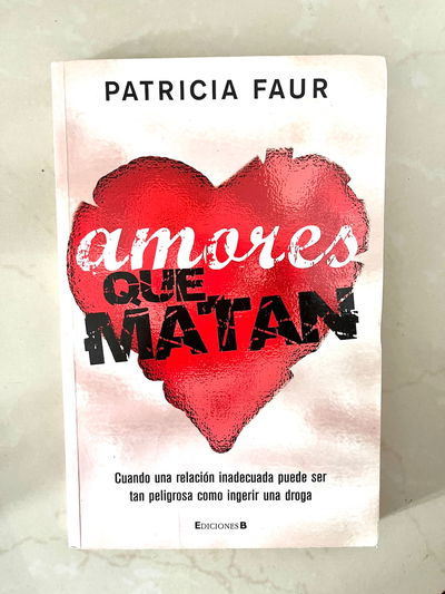 libro patricia faur amores que matan