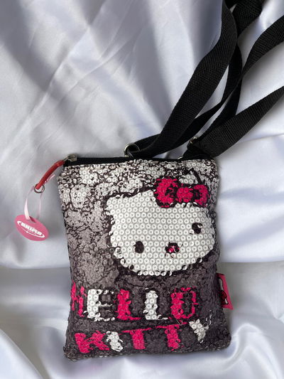 morral footy hello kitty