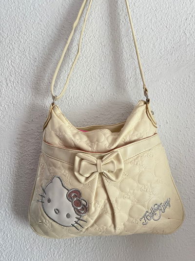 hello kitty crossbody bag