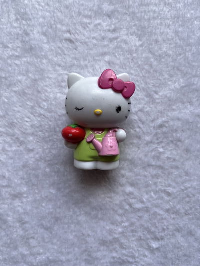 hello kitty jardinera