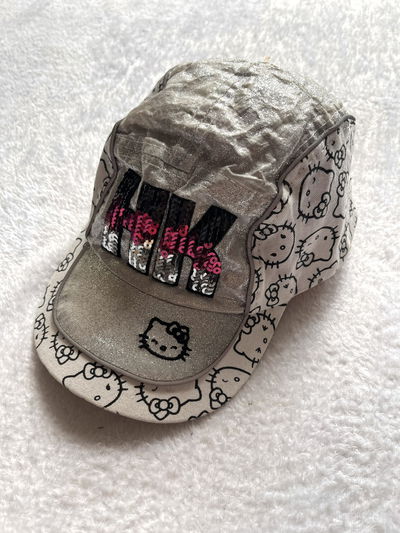 gorra hello kitty con licencia