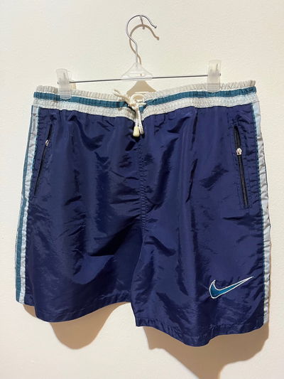 bermuda nike 90s