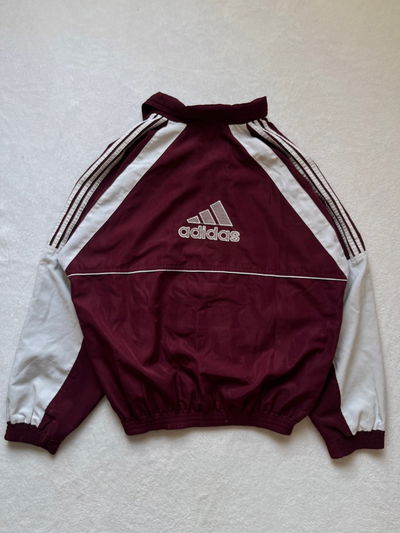 rompevientos adidas 