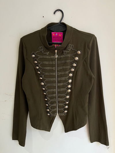 chaqueta verde
