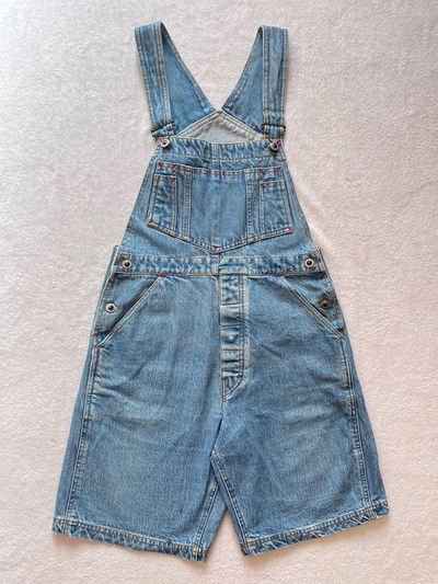 jardinero corto clásico t42