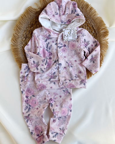 Conjunto campera y pantalón estampado solo talle 0