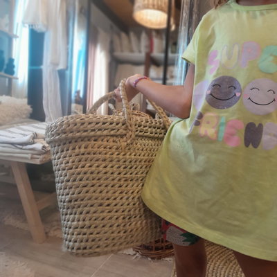 CANASTA DE PALMA CON TAPA