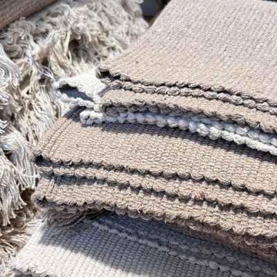 Alfombra 50x80 cm Lisa Beige para Baño Cocina o Entrada Estilo Minimalista