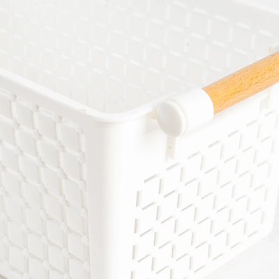 Caja organizadora plástica blanca con manija de madera Olden M
