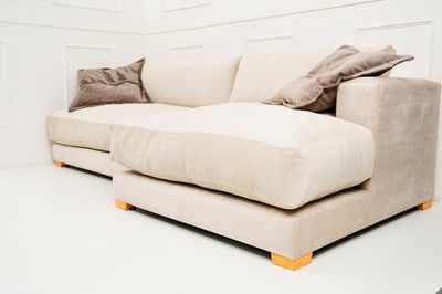 SOFA ESQUINERO NOVO