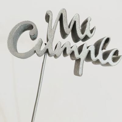 Frase Mi Cumple Metal Plata