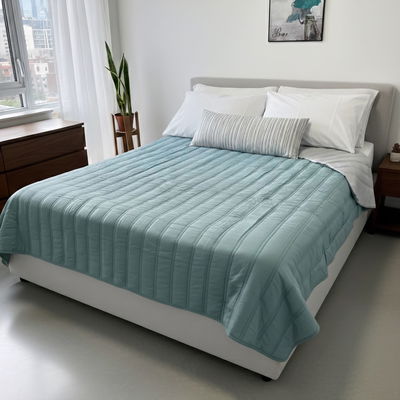 Cover king Blanco Paris