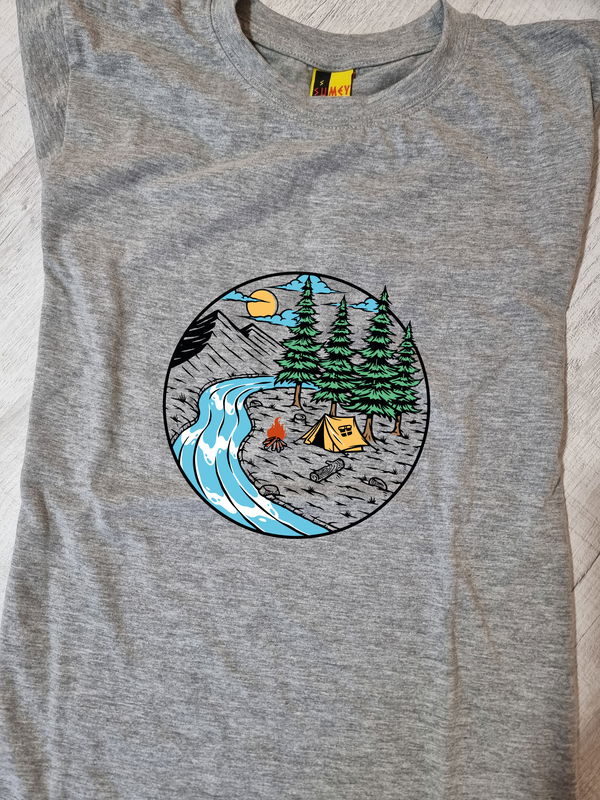 Remeras montañeras Gris