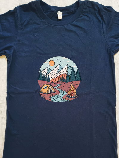 Remeras montañeras Azul