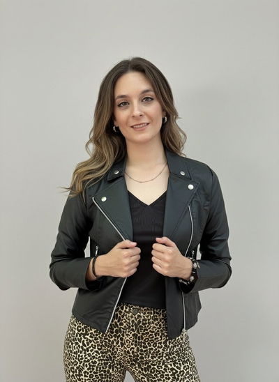 CAMPERA ENGOMADA LALI