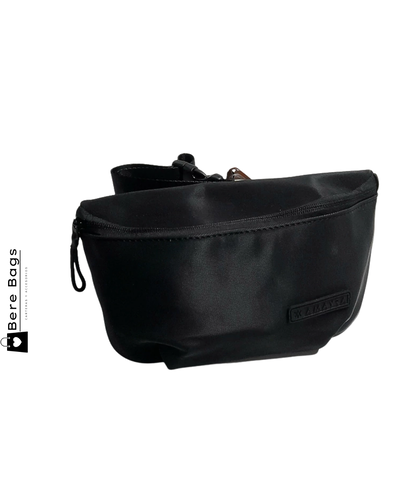 Riñonera negra impermeable Amayra