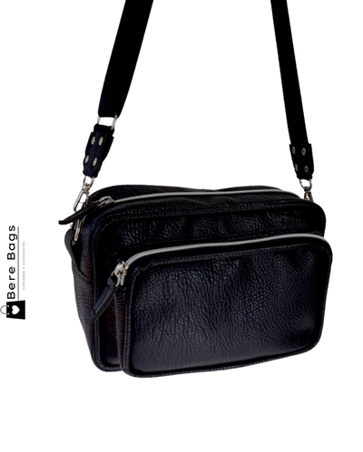 Cartera bandolera  negra Felicitas con correa disponible