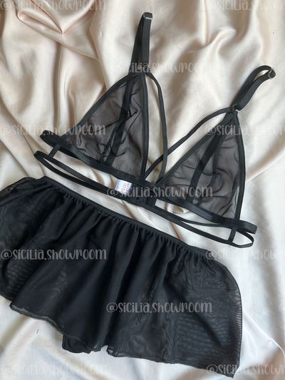 CONJUNTO IRINA NEGRO + POLLERITA