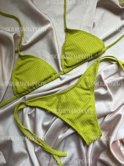 BIKINI LUK TEXTURADA 