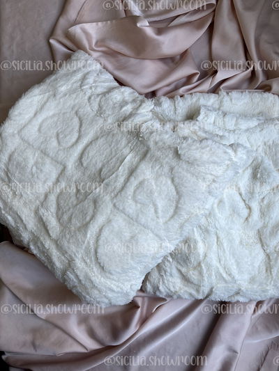 PIJAMA POLAR CORAZONES BLANCO
