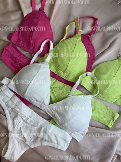 CONJUNTO AGUSTINA