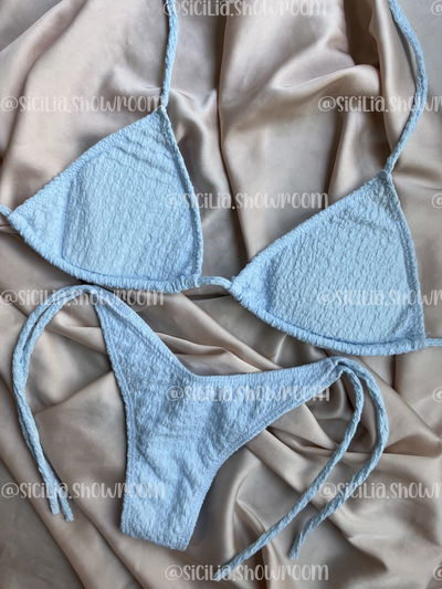 BIKINI ANAHI CELESTE TEXTURADA