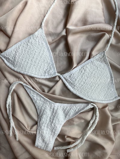 BIKINI ANAHI BLANCA TEXTURADA