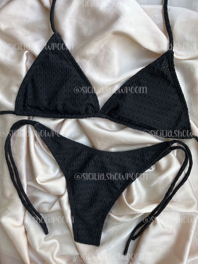 BIKINI CATALINA NEGRA TEXTURADA